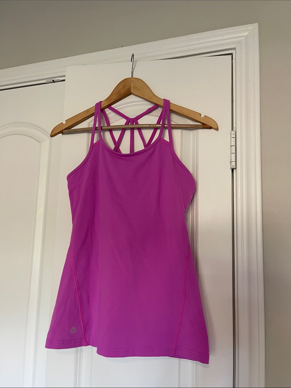 Athleta Women's Fuchsia Strappy Tank Top